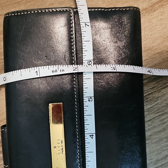 Gucci Long Black Wallet in EUC | BOX & Gucci PAPER included! - Picture 13 of 13
